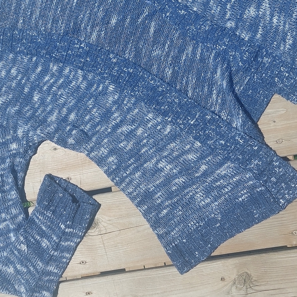 Cardigan - Picture 2 of 5